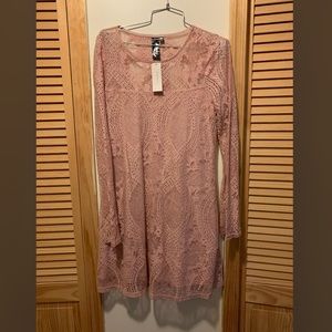 Francescas mauve lace dress, large, new with tag